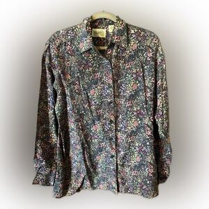 Evidence Womenβs 100% Silk Multi-colour Small Floral Button Blouse Sz M